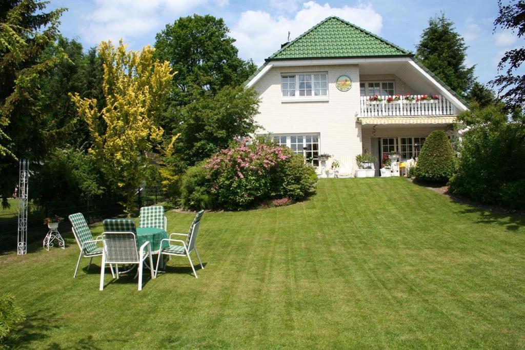 Ewigleben, Landhaus Gartenstrasse Биспинген Экстерьер фото